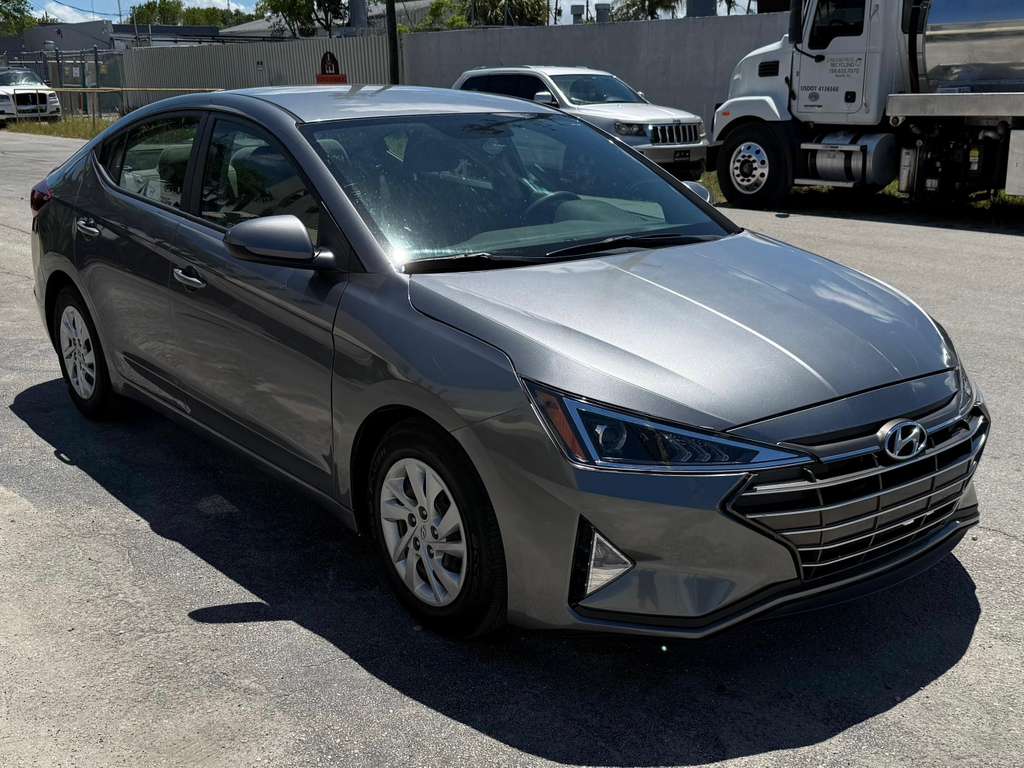 Hyundai Elantra 5NPD74LF5KH424865